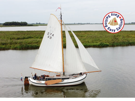 dorothee easysailing.jpg dorothee easysailing.jpg